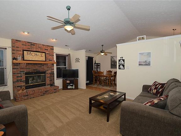 4th image of 7821 Janel Dr