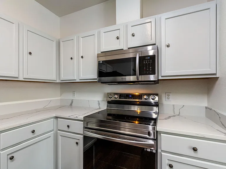 8708 Weiser Dr #B — Photo 10