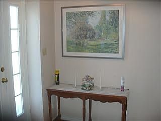 2nd image of 13 Helen Ct