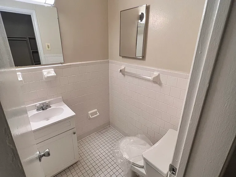 Summit Hills — Photo 29
