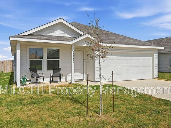3rd image of 3159 Dispatch Dr