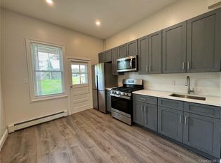 26 Parsons St #1, Harrison, NY 10528