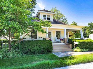 400 E 6th St, Flora, IL 62839