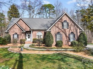 8907 Euston Ct, Mint Hill, NC 28227