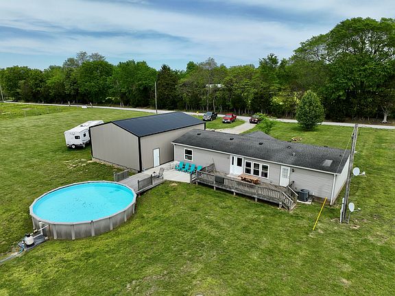 2nd image of 35 Climer Rd