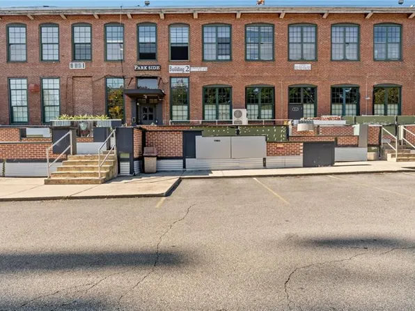 1117 Douglas Ave #511, North Providence, RI 02904