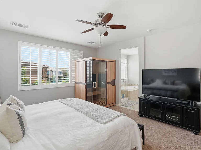 24545 Rosette Ln — Photo 34