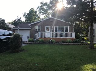 3480 Wallace Dr, Grand Island, NY 14072