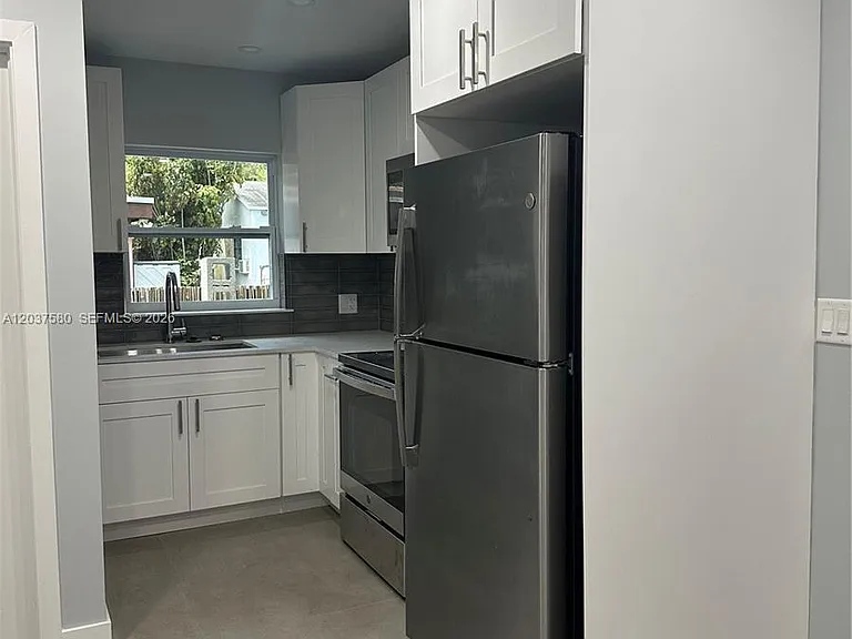 1628 NW 15th St #A — Photo 4
