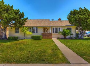 702 N Hemlock Pl, Anaheim, CA 92805