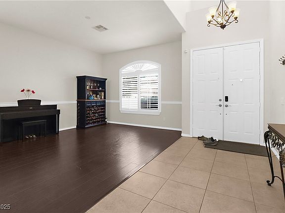 5th image of 1777 Antelope Valley Ave