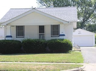 3828 N Skippy Dr, Decatur, IL 62526