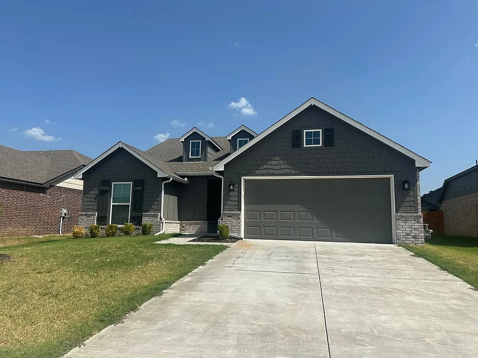12407 N 132nd East Ave