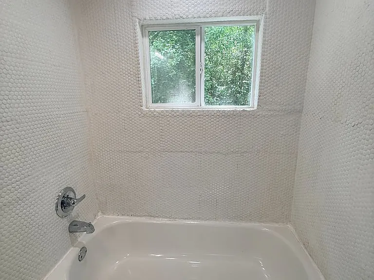 1229 NE 3rd Ave — Photo 25