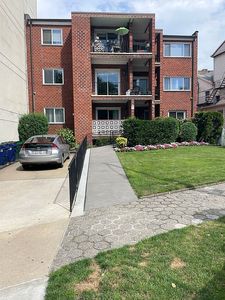 6925 Shore Rd APT 2B, Brooklyn, NY, 11209