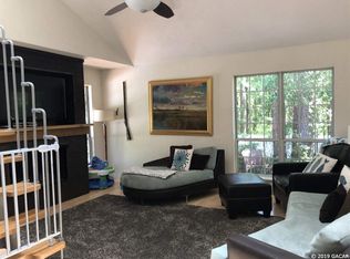 5009 SW 94th St, Gainesville, FL 32608