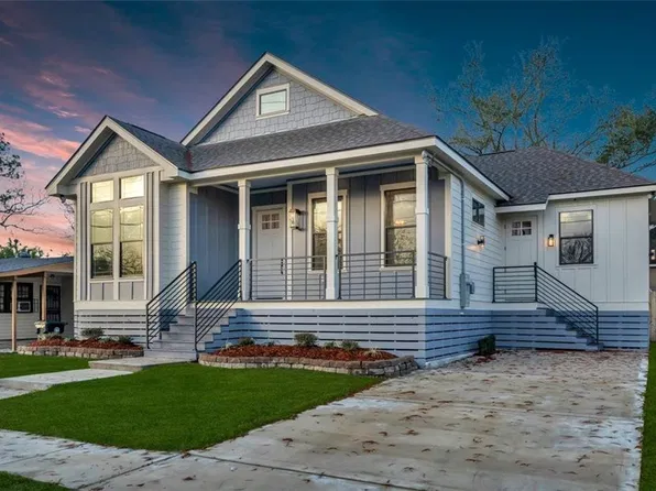 5052 Press Dr, New Orleans, LA 70126