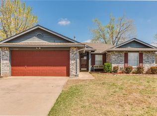 1700 Geeta Rd, Edmond, OK 73003