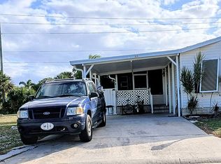 513 Egret Cir, Barefoot Bay, FL 32976