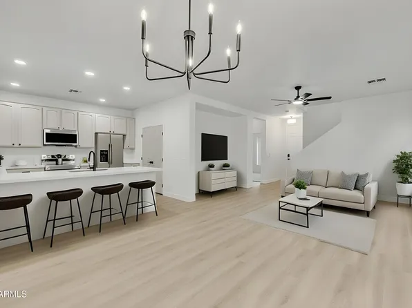 1029 S CHESHIRE Lane, Gilbert, AZ 85296