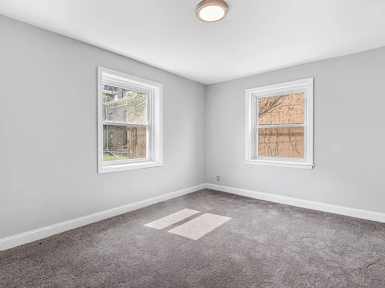 4712 Leiper Street — Photo 9