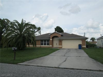 222 Connecticut Rd, Lehigh Acres, FL, 33936