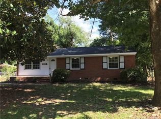 3525 Furman Dr, Fayetteville, NC 28304