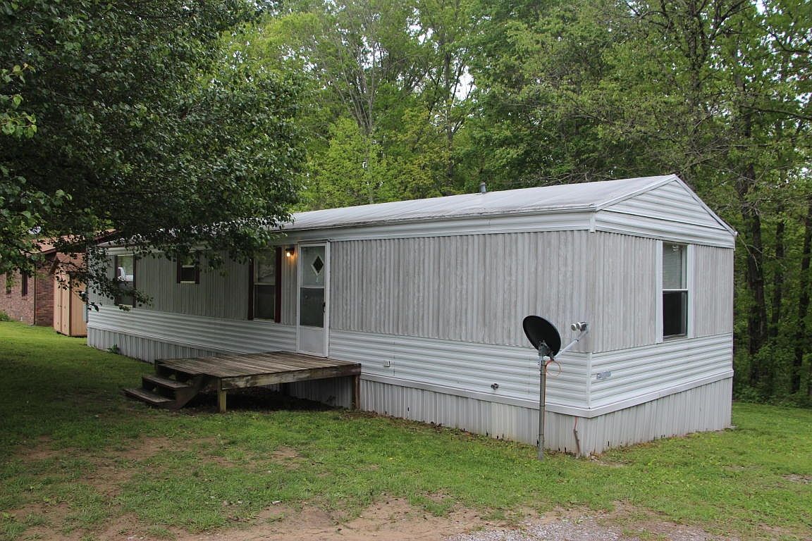 3882 Highland Ln, Crossville, TN 38555 Zillow