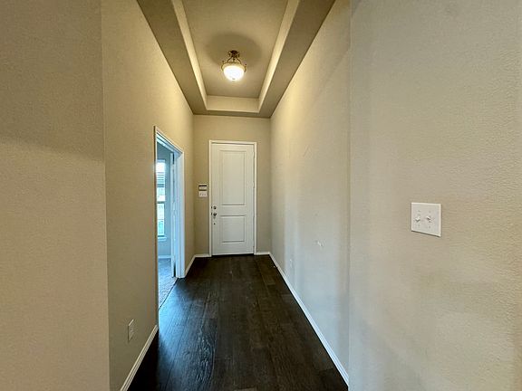 2nd image of 504 Lela Cir