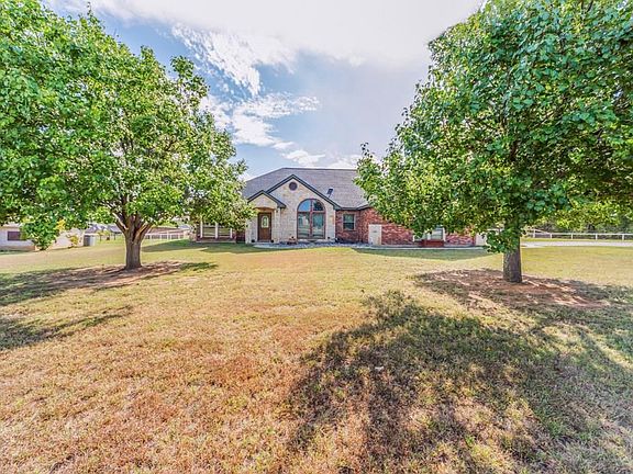 2nd image of 110 Private Road 3363