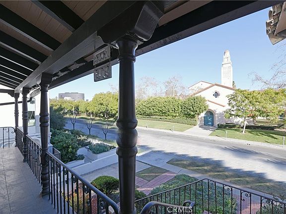 4th image of 915 S Le Doux Rd