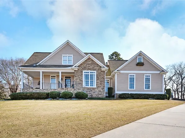 125 Walnut Creek Way, Greenville, SC 29611