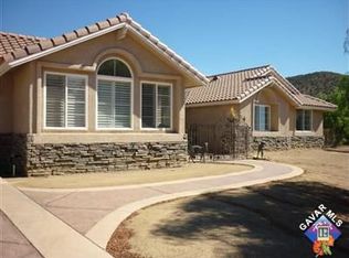 34724 Caprock Rd, Agua Dulce, CA 91390