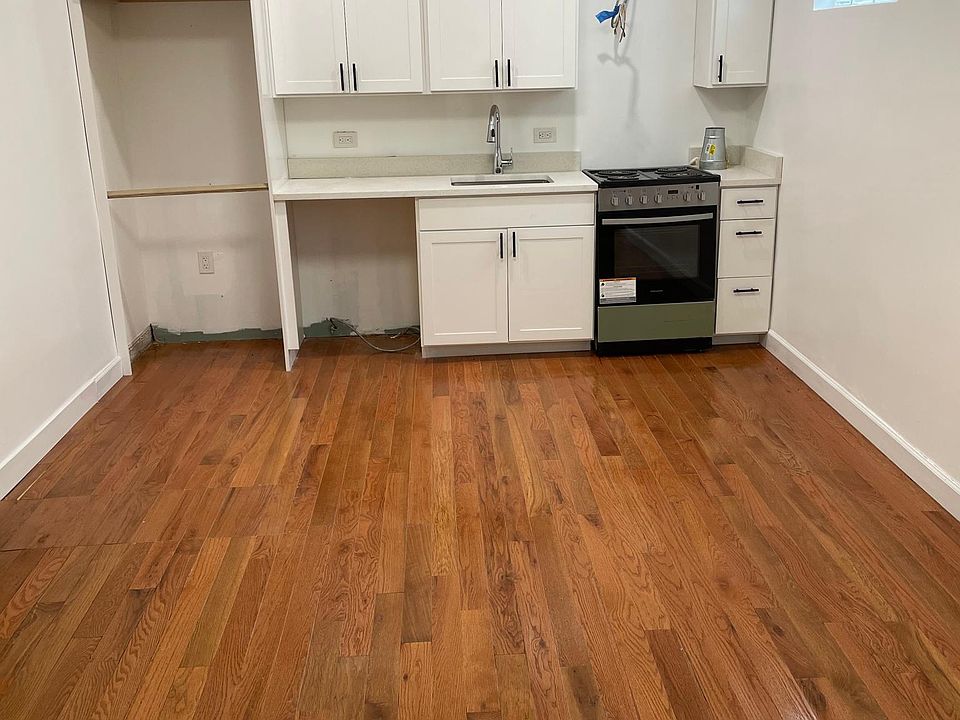 2nd image of 1007 Neill Ave Floor 1