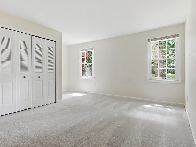 8747 Arley Dr — Photo 28