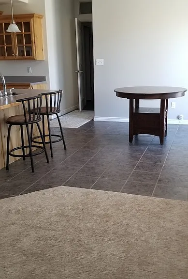 10511 N Canterbury Dr — Photo 6