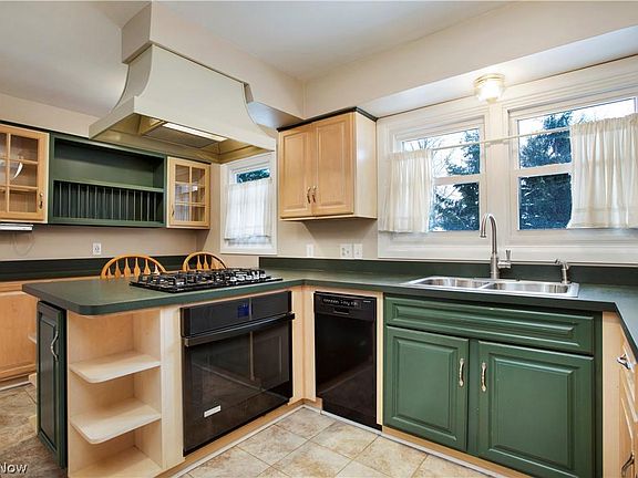 2nd image of 7150 Conelly Blvd