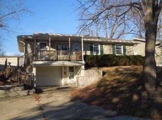 2232 Oaklawn Dr, Decatur, IL 62526