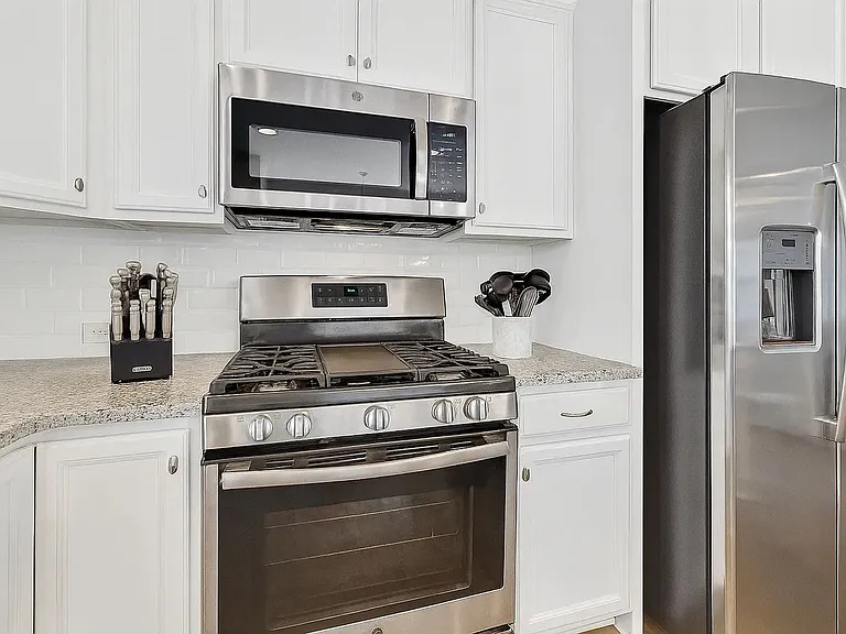 6006 Eleanor Rigby Rd — Photo 15