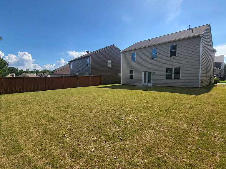 79 Meadowlark Way — Photo 40