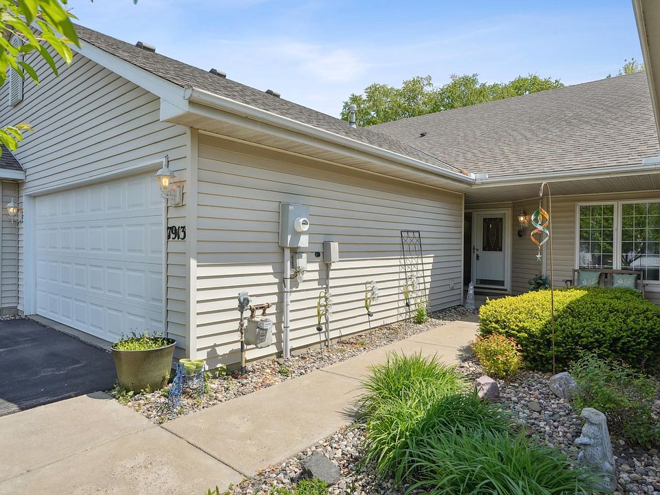 1st image of 7913 Barrymore Ln