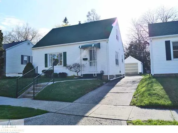 1121 Cawood St, Lansing, MI 48915