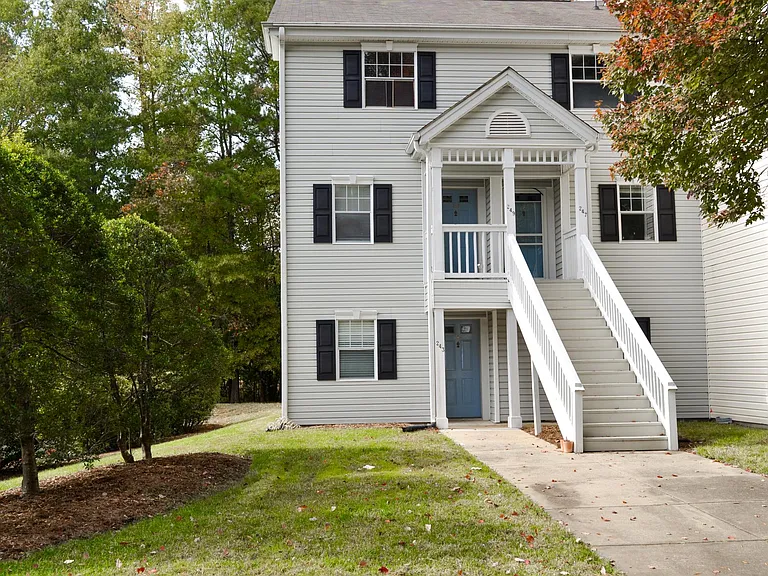 249 Schultz St — Photo 1