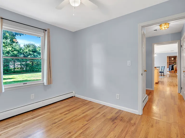6 Meester St — Photo 33