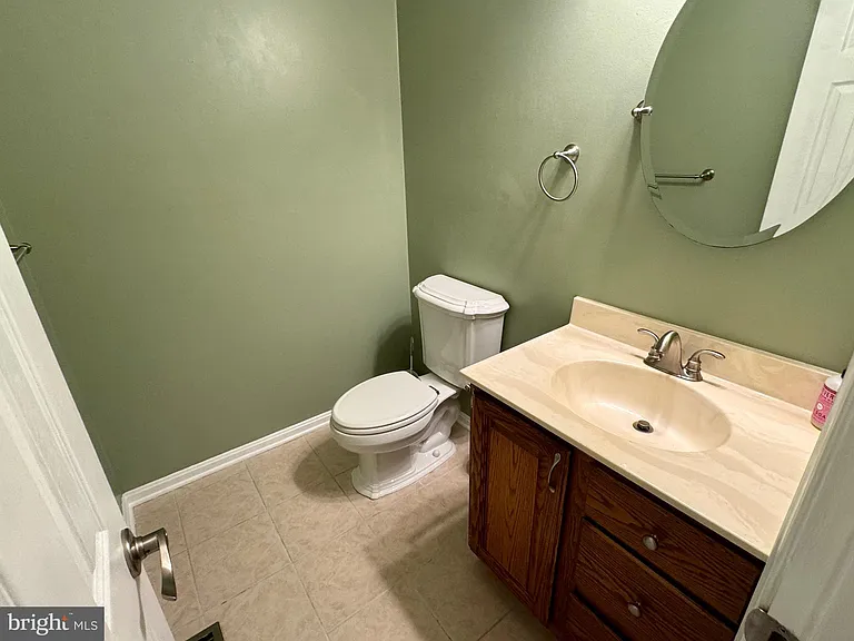 1017 Spain Dr — Photo 19