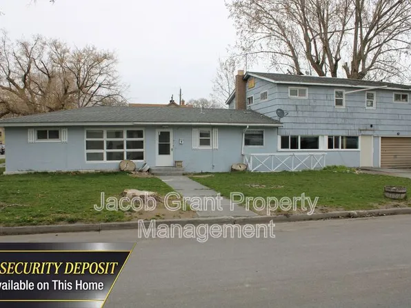 282 J St, Idaho Falls, ID 83402