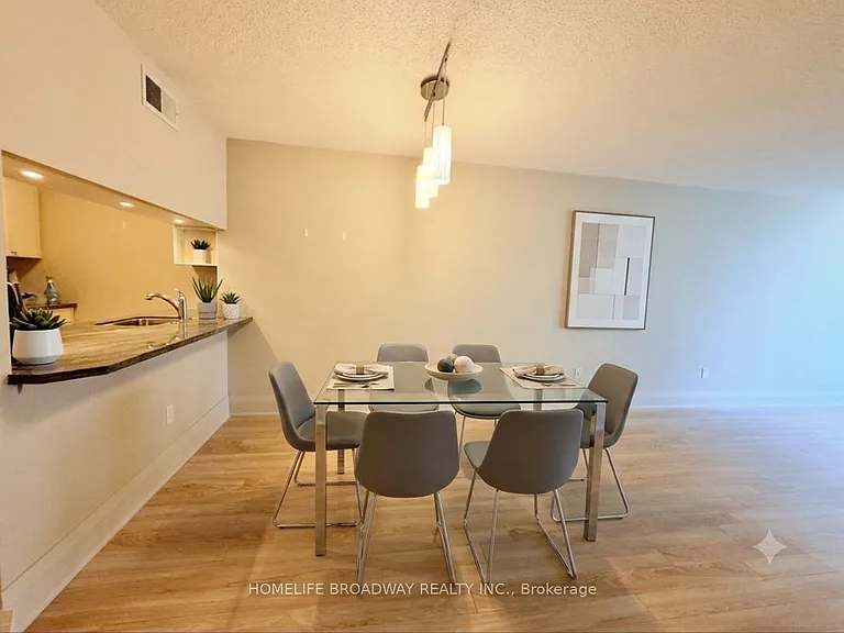 1055 Bay St #1908 — Photo 5
