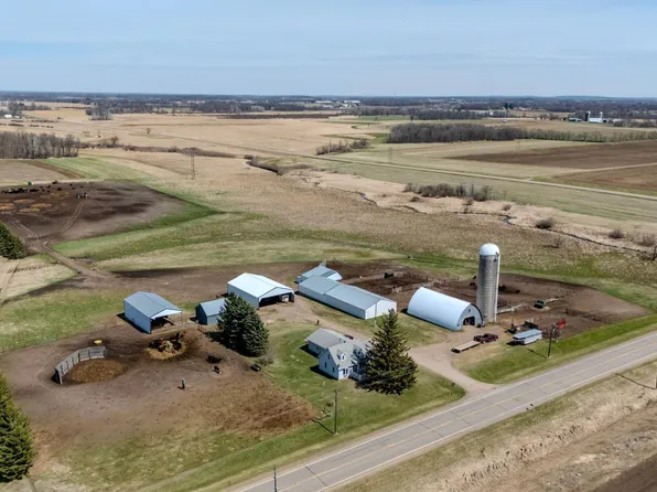 8818 70th St, Little Falls, MN 56345