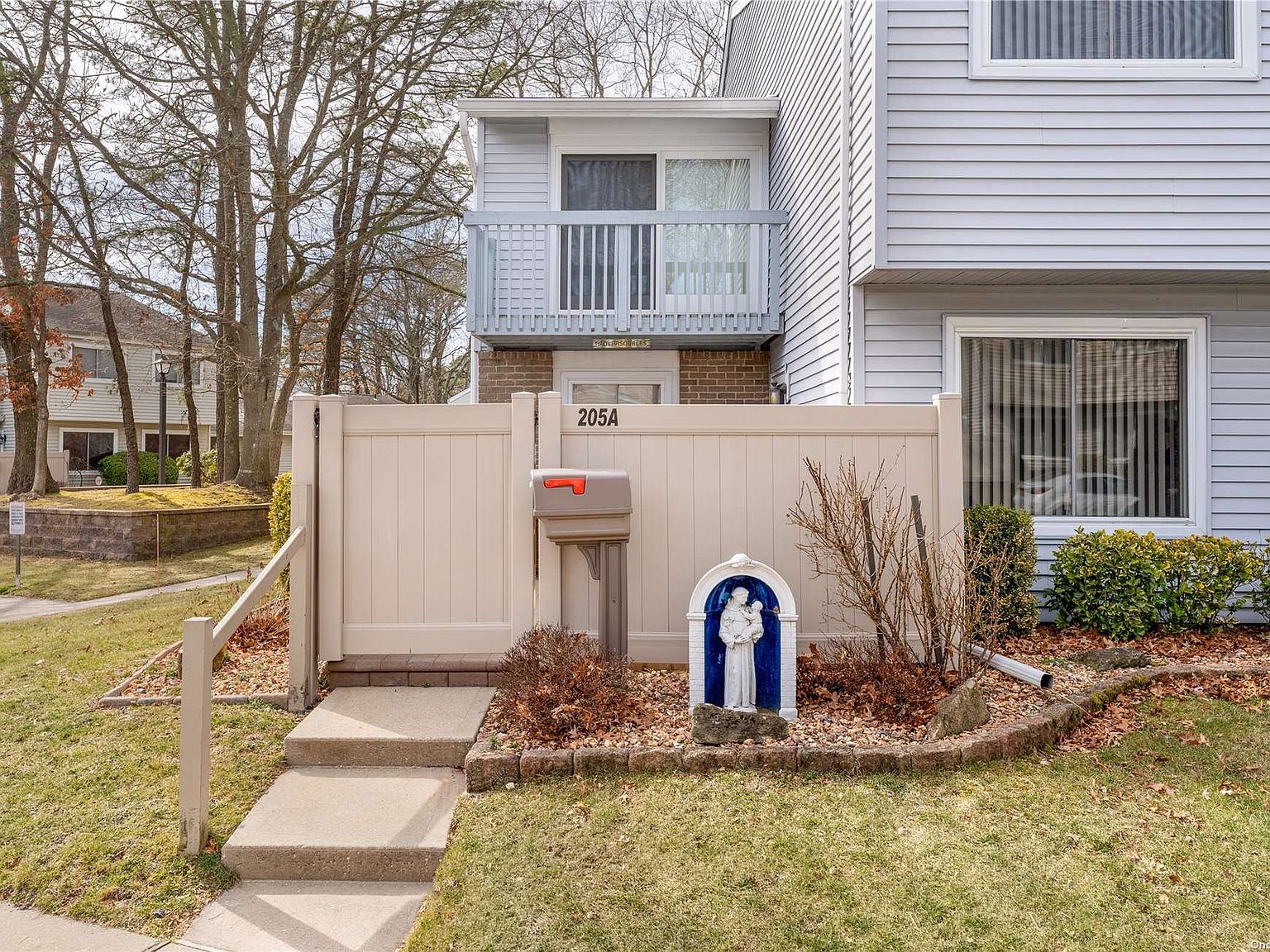 205 Springmeadow Drive UNIT A, Holbrook, NY 11741 Zillow