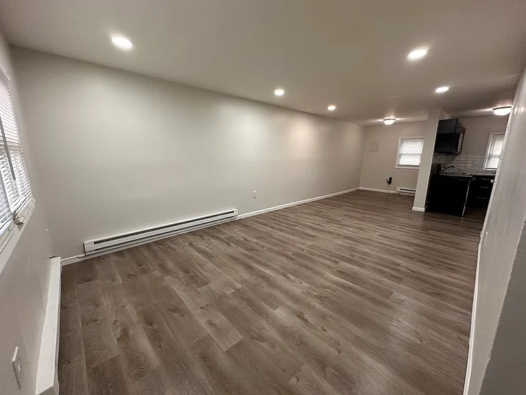 22 Lake St #5B — Photo 11